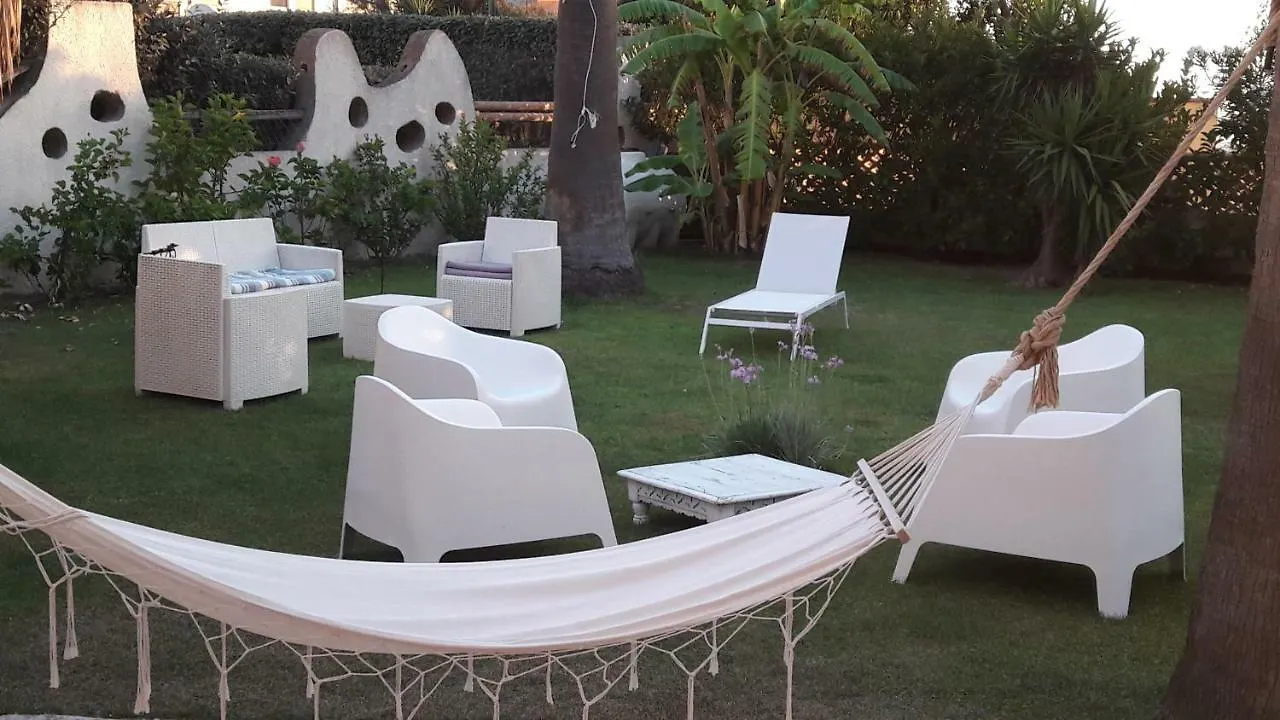 Bed and Breakfast La Casa Di Nina La Maddalena