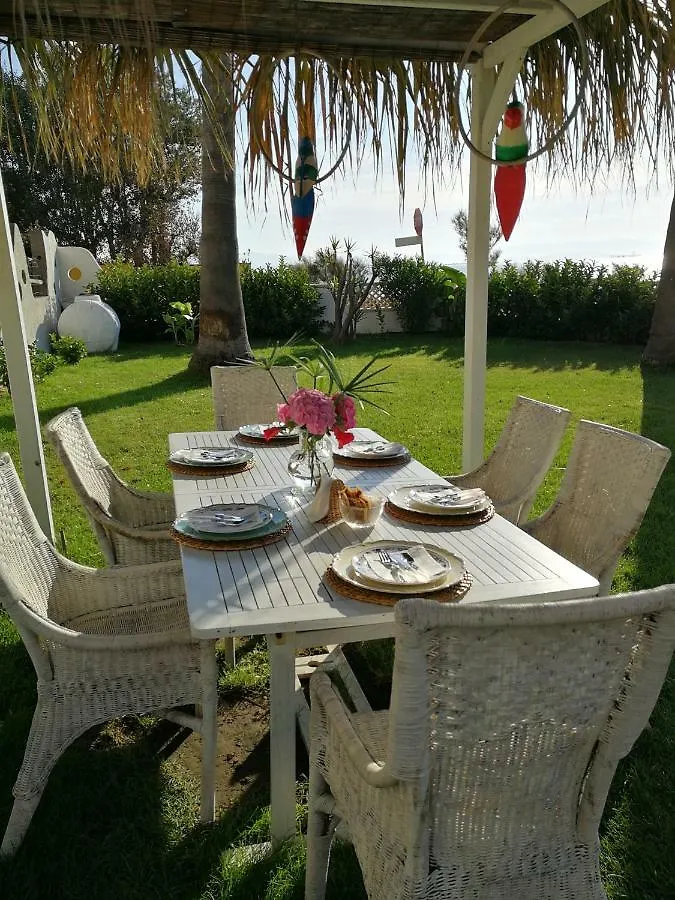 Bed and Breakfast La Casa di Nina La Maddalena  La Maddalena (Cagliari)