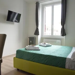 Sunnycornerinrhome , Roma Italia